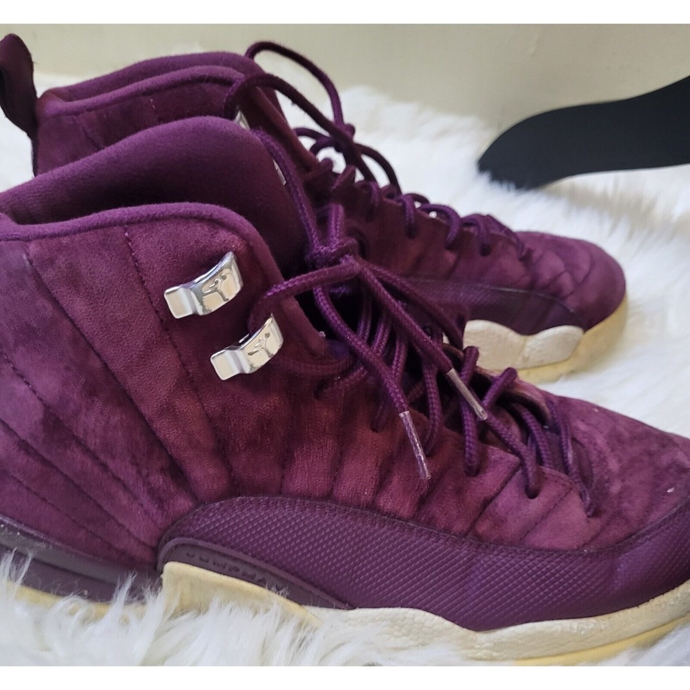 Nike‎ Air Jordan 23, Burgundy Size 7Y Or Youth, Equals A Women's 8.5